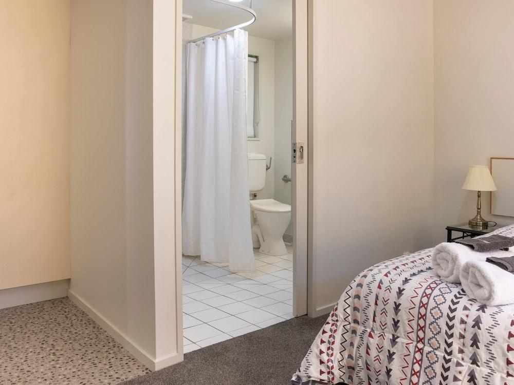 Tuscany Gardens Motor Lodge Нельсон Экстерьер фото