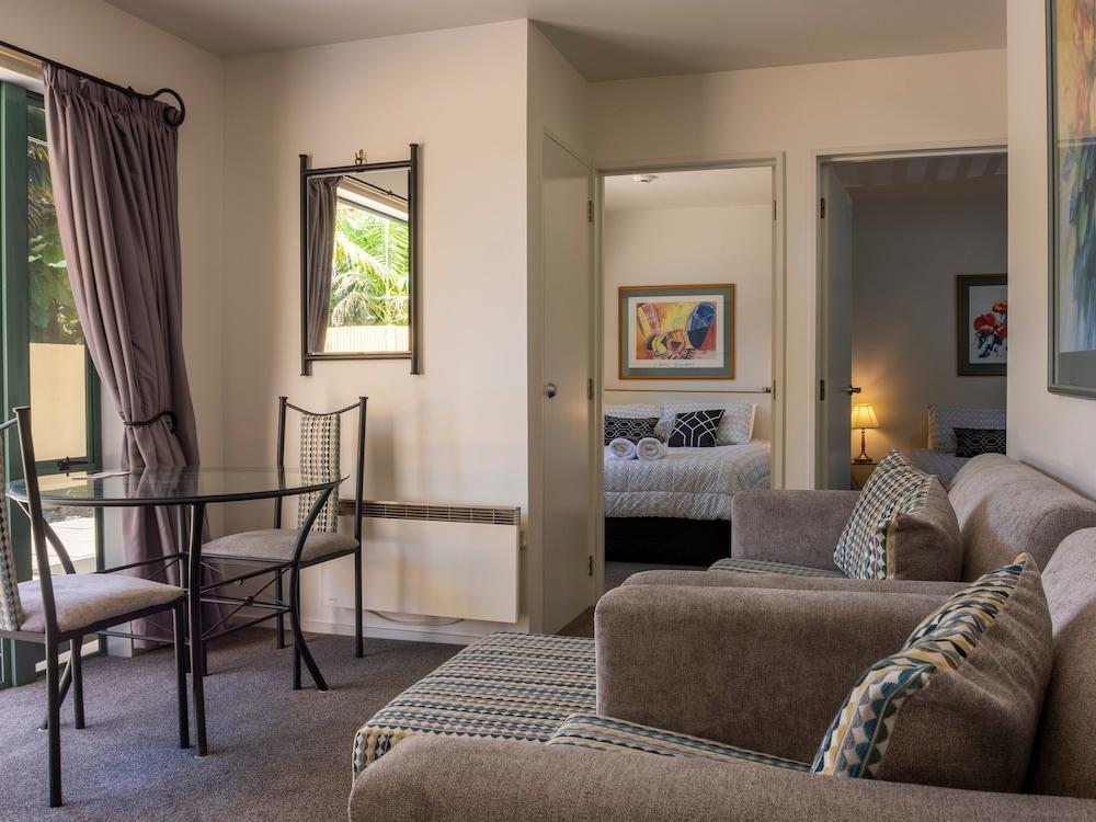 Tuscany Gardens Motor Lodge Нельсон Экстерьер фото