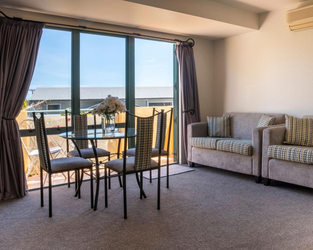 Tuscany Gardens Motor Lodge Нельсон Экстерьер фото
