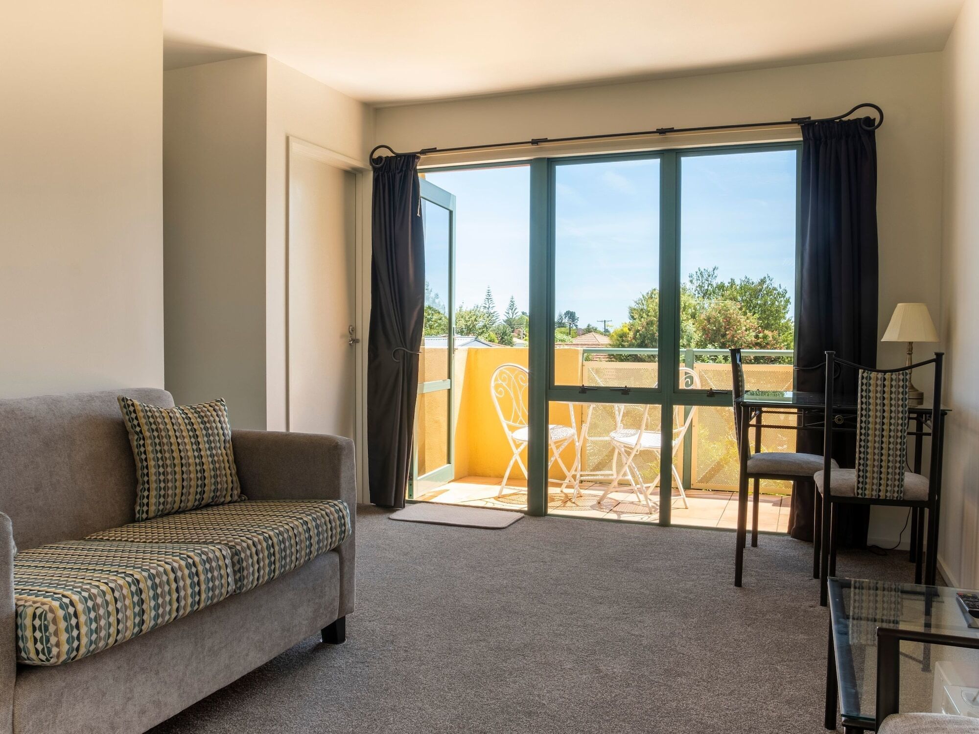 Tuscany Gardens Motor Lodge Нельсон Экстерьер фото